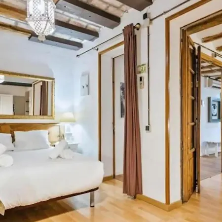 Encanto En Las Ramblas, Espacio Perfecto Para 9 Barcelona Exterior photo